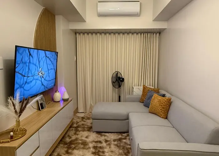 Glamorous Smdc Shore 3, 5 Star Rate Bnb-Wifi-Netflix