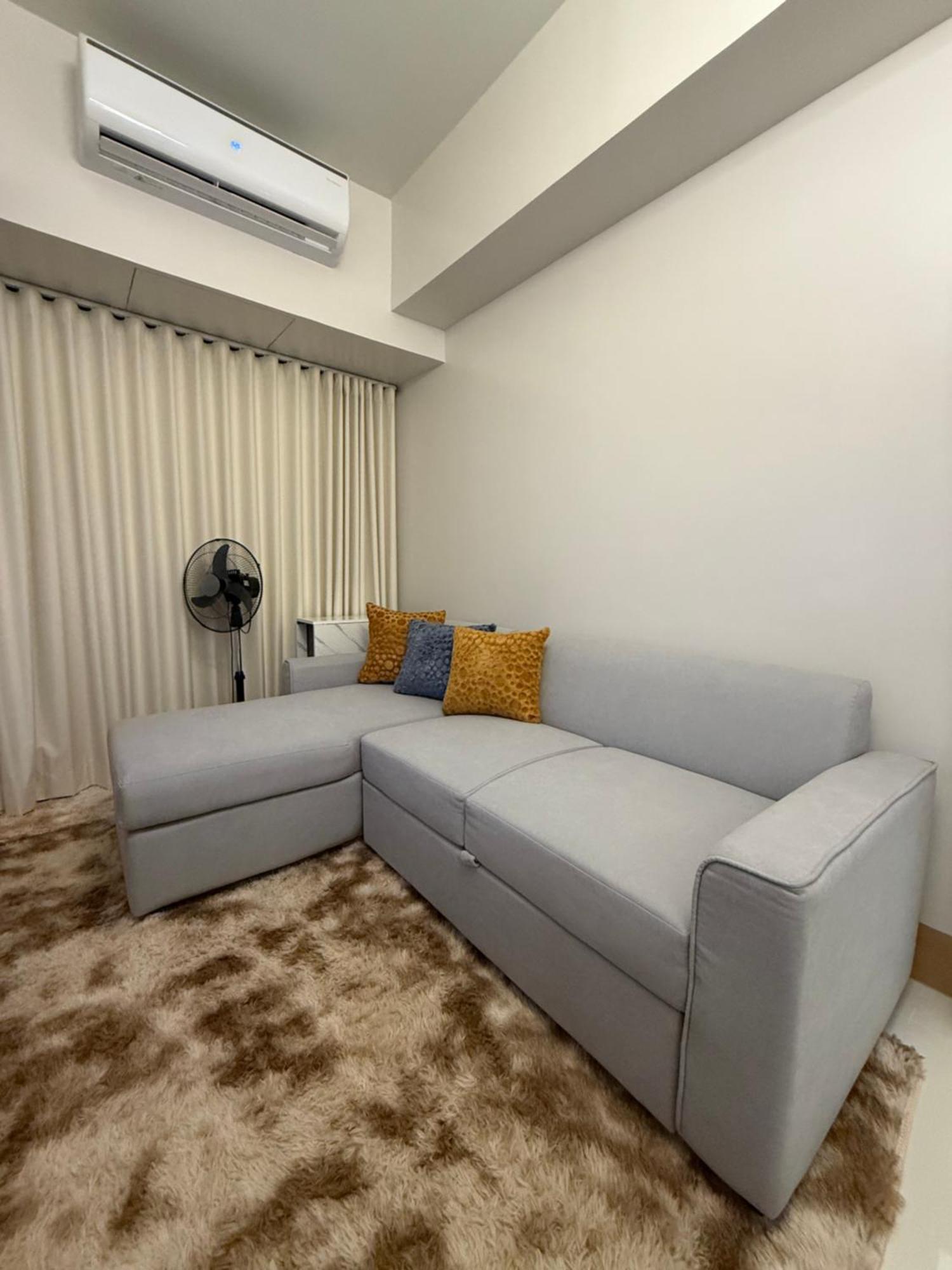 Aparthotel Glamorous Smdc Shore 3, 5 Star Rate Bnb-wifi-netflix